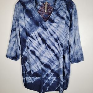 Mono B Blue Tie Dye 3/4 Sleeve Embroidered High Low Hem Top, EUC, sz Small